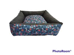 Cama Pet Cachorro Gato Quadrada Estampada - Cores Variadas
